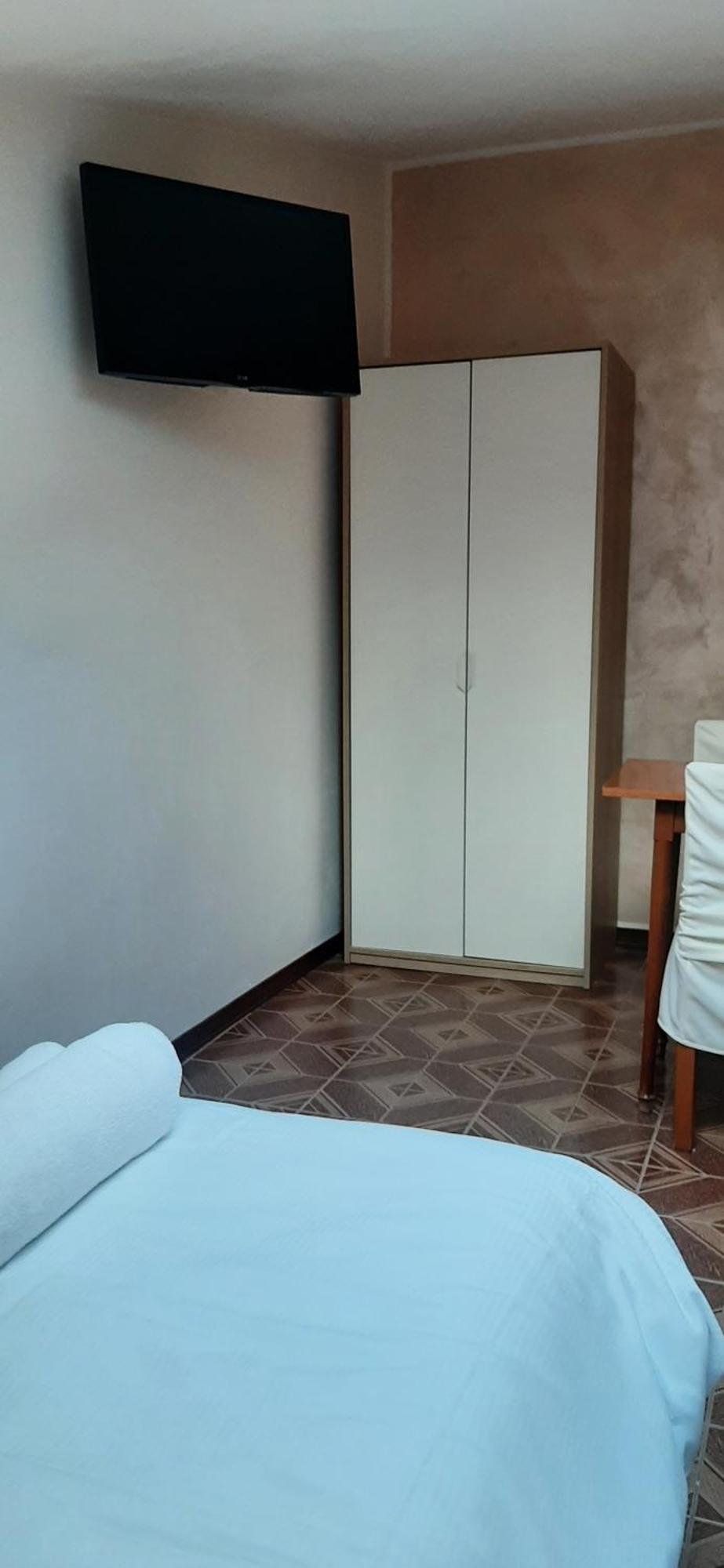 Camere Porto Vecchio Con Parcheggio A Pochi Passi Dal Castello Malcesine Eksteriør bilde
