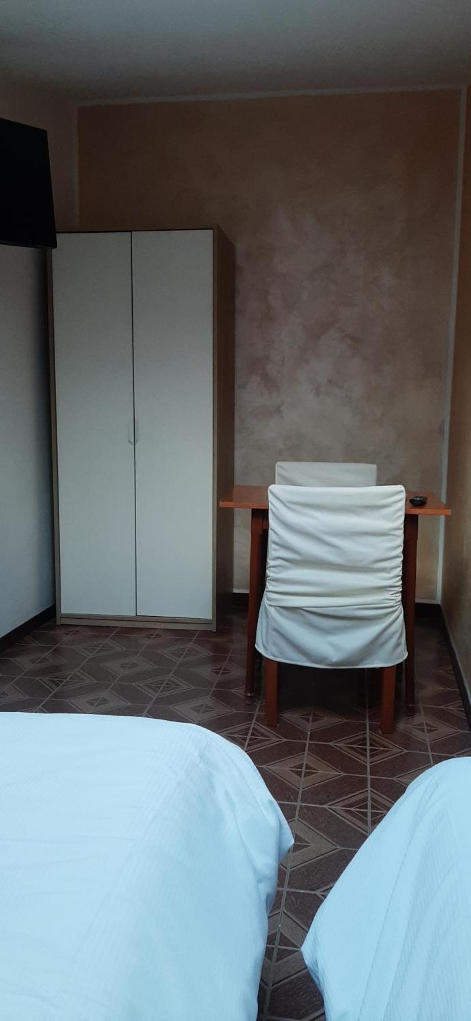 Camere Porto Vecchio Con Parcheggio A Pochi Passi Dal Castello Malcesine Eksteriør bilde