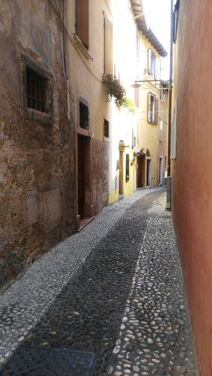 Camere Porto Vecchio Con Parcheggio A Pochi Passi Dal Castello Malcesine Eksteriør bilde