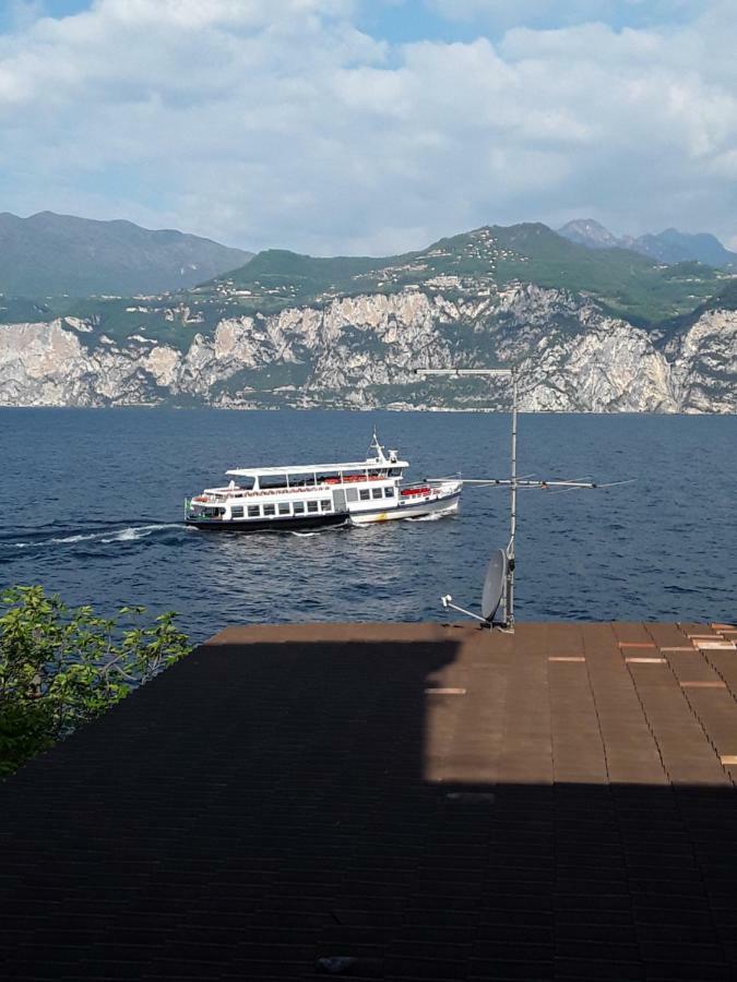 Camere Porto Vecchio Con Parcheggio A Pochi Passi Dal Castello Malcesine Eksteriør bilde