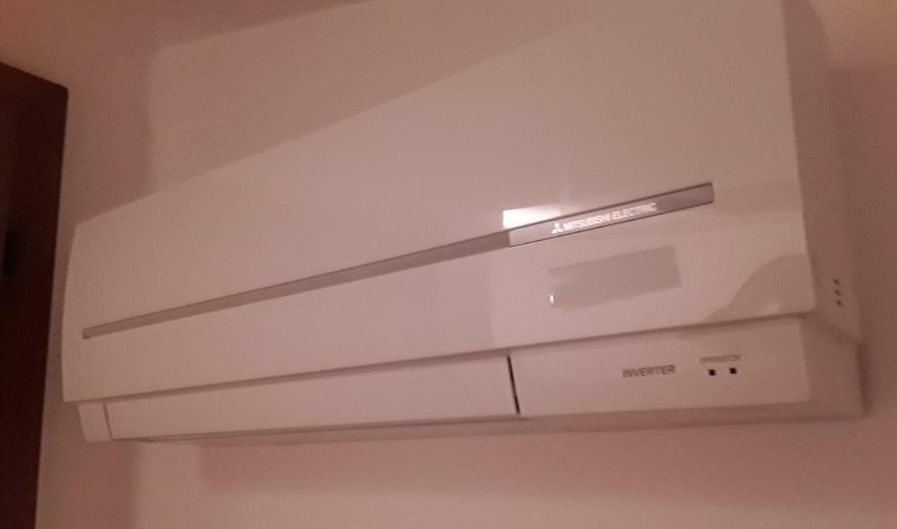 Camere Porto Vecchio Con Parcheggio A Pochi Passi Dal Castello Malcesine Eksteriør bilde